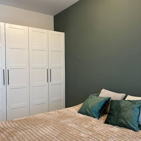 Warsaw Airport Apartment Extérieur photo